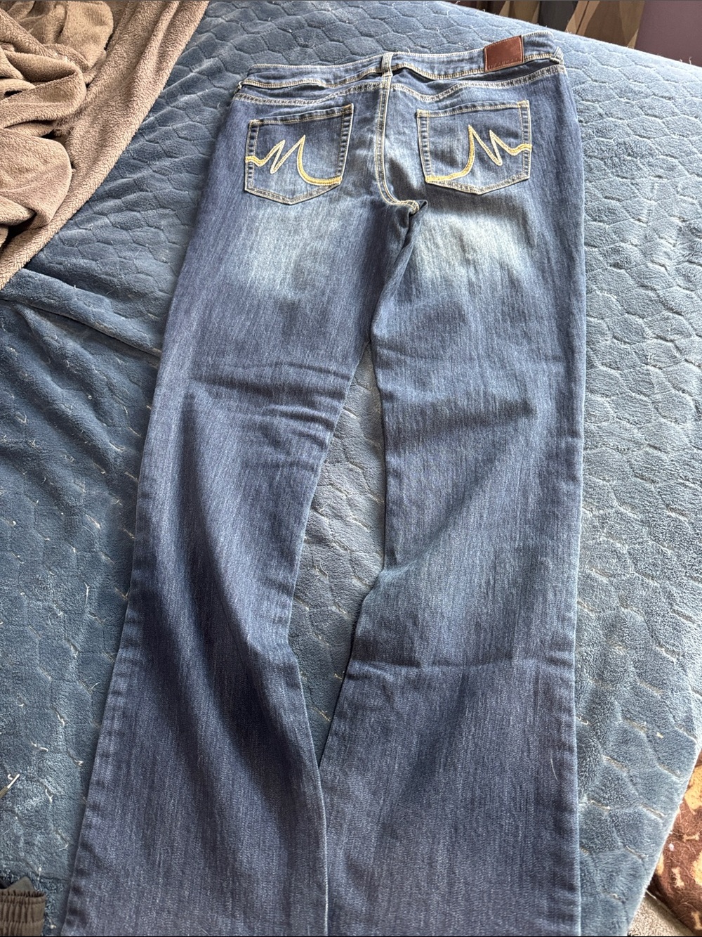 Maurices Women's Medium Blue Bootcut Jeans - Picture 3 of 3
